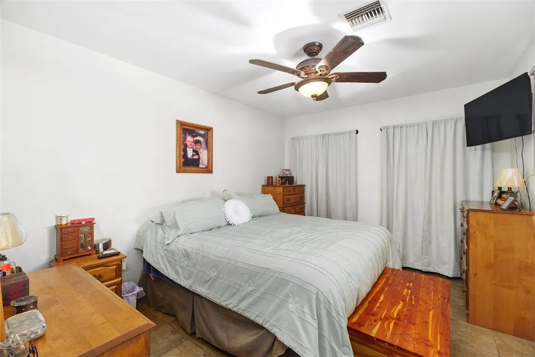 4234 Center Avenue, Norco, California 92860 home-pic-26